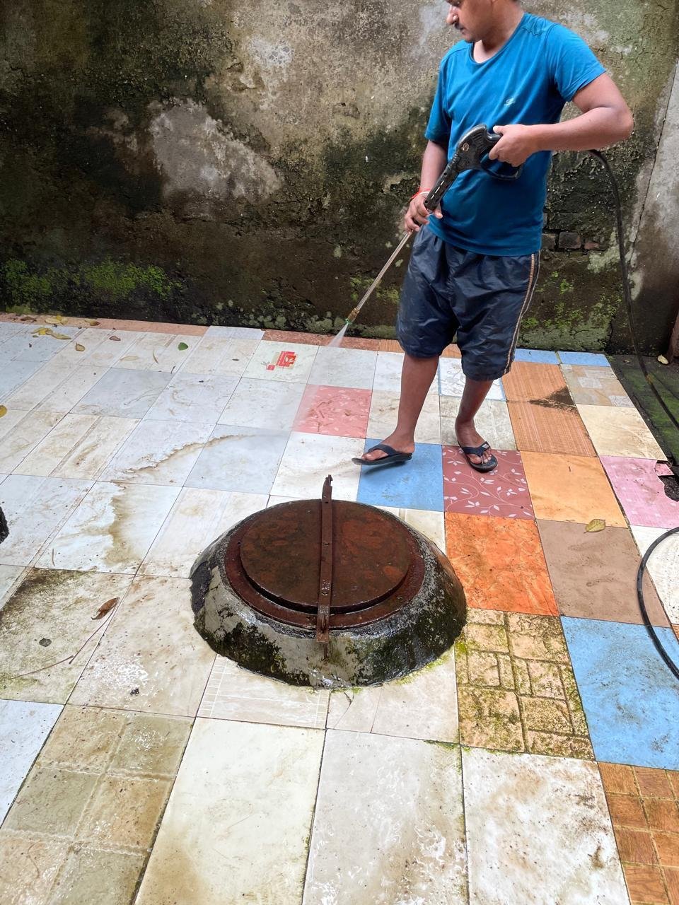 10 Signs Your Water Tank Needs Immediate Cleaning